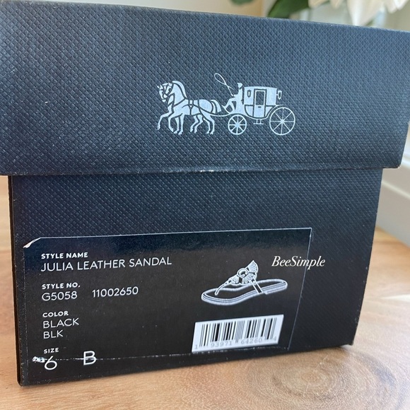 Coach Julia Sandal - Picture 7 of 9